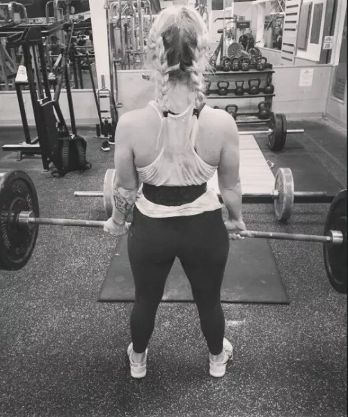 Getting that booty workin'