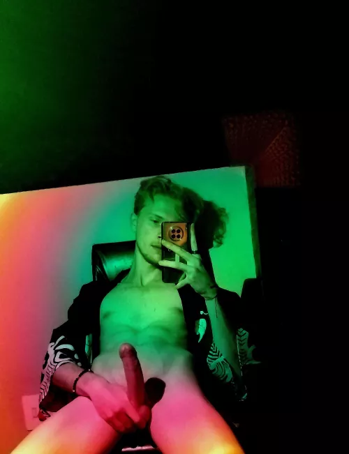 It's fuck yeah Friday. 😈🐰