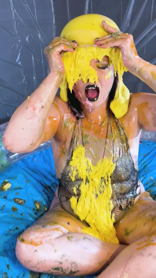 Let's add some cake batter to the mix 💛🍰