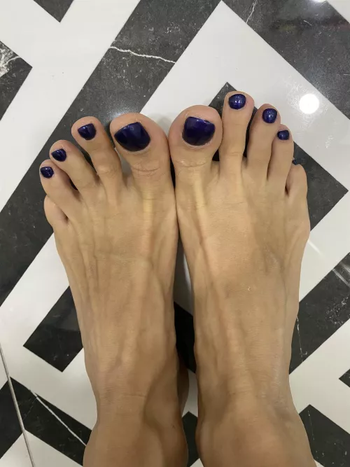 My fingers want caress