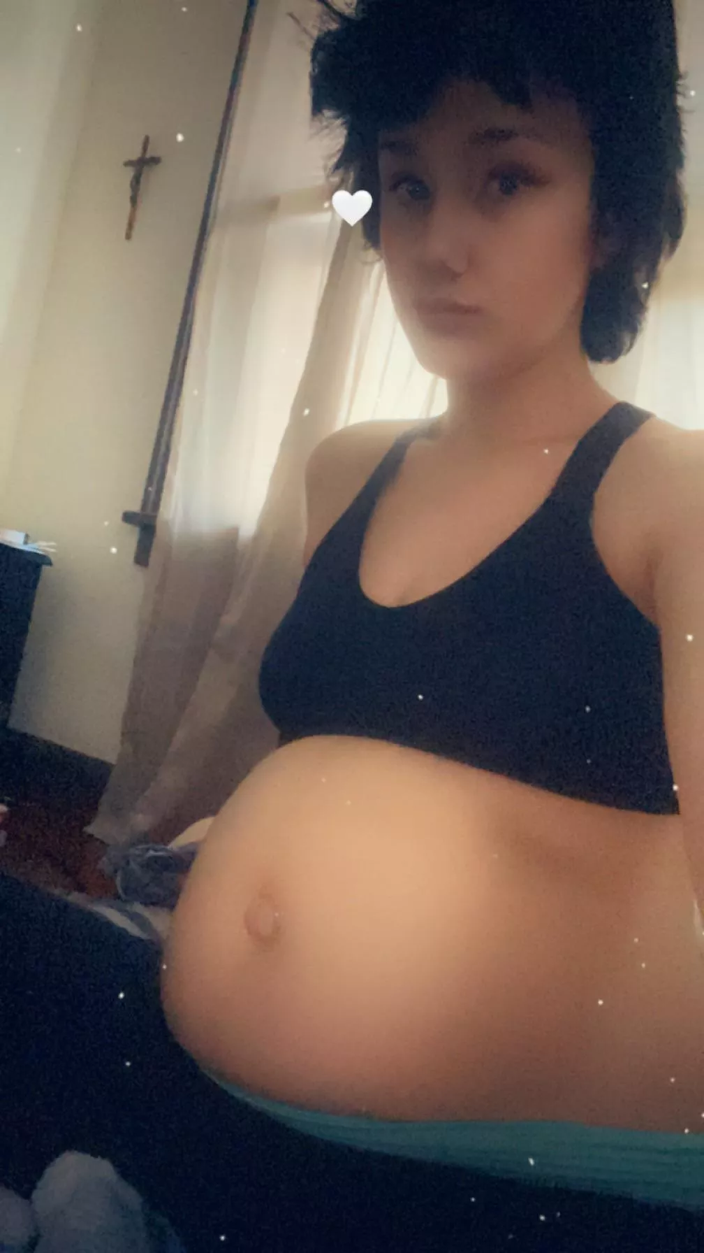 My tiny preggo body