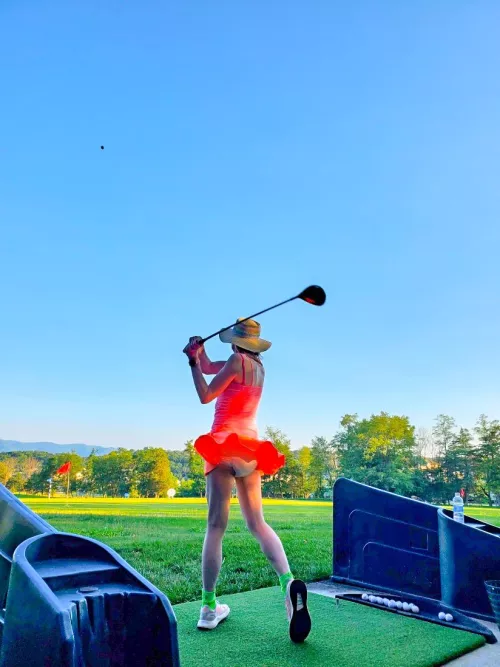 After 17+ Years of Diaper Pictures I think I've really hit my Peak 🌄🏌‍♀️