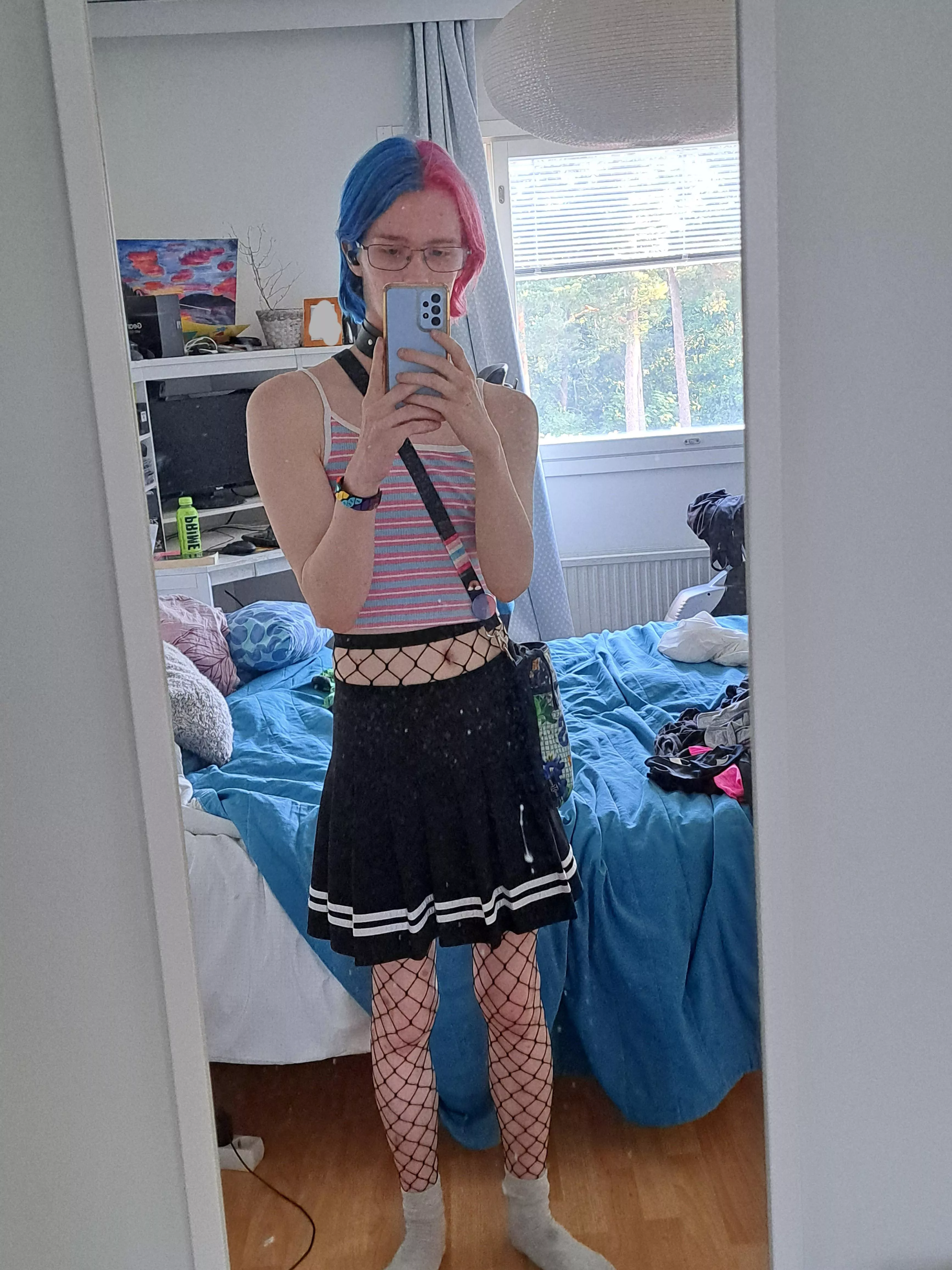 Always go all out, even if you're just going to a store to buy chips 💕