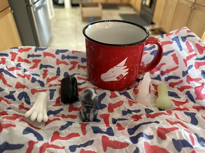 Got a lube resupply with some extras today, so we composed a nice scene.