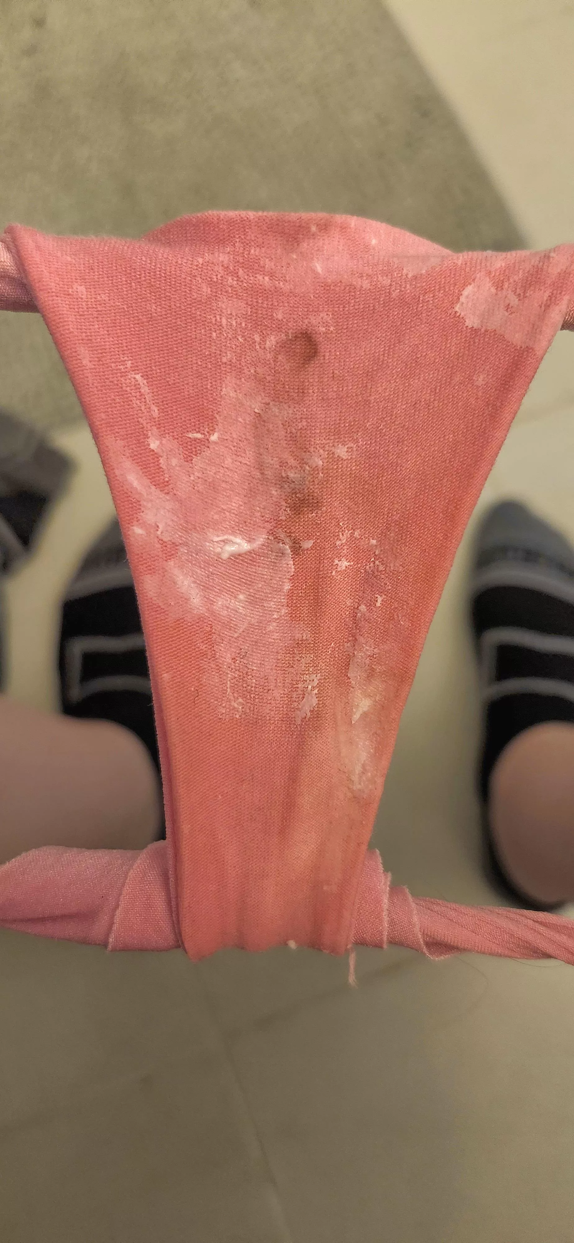 got this pair all cream splattered running errands today😋