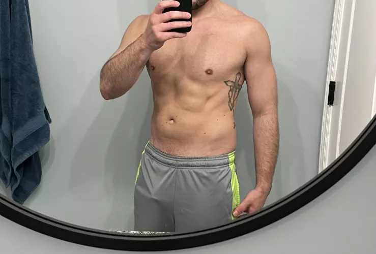 Grey shorts welcomed here too? [m]