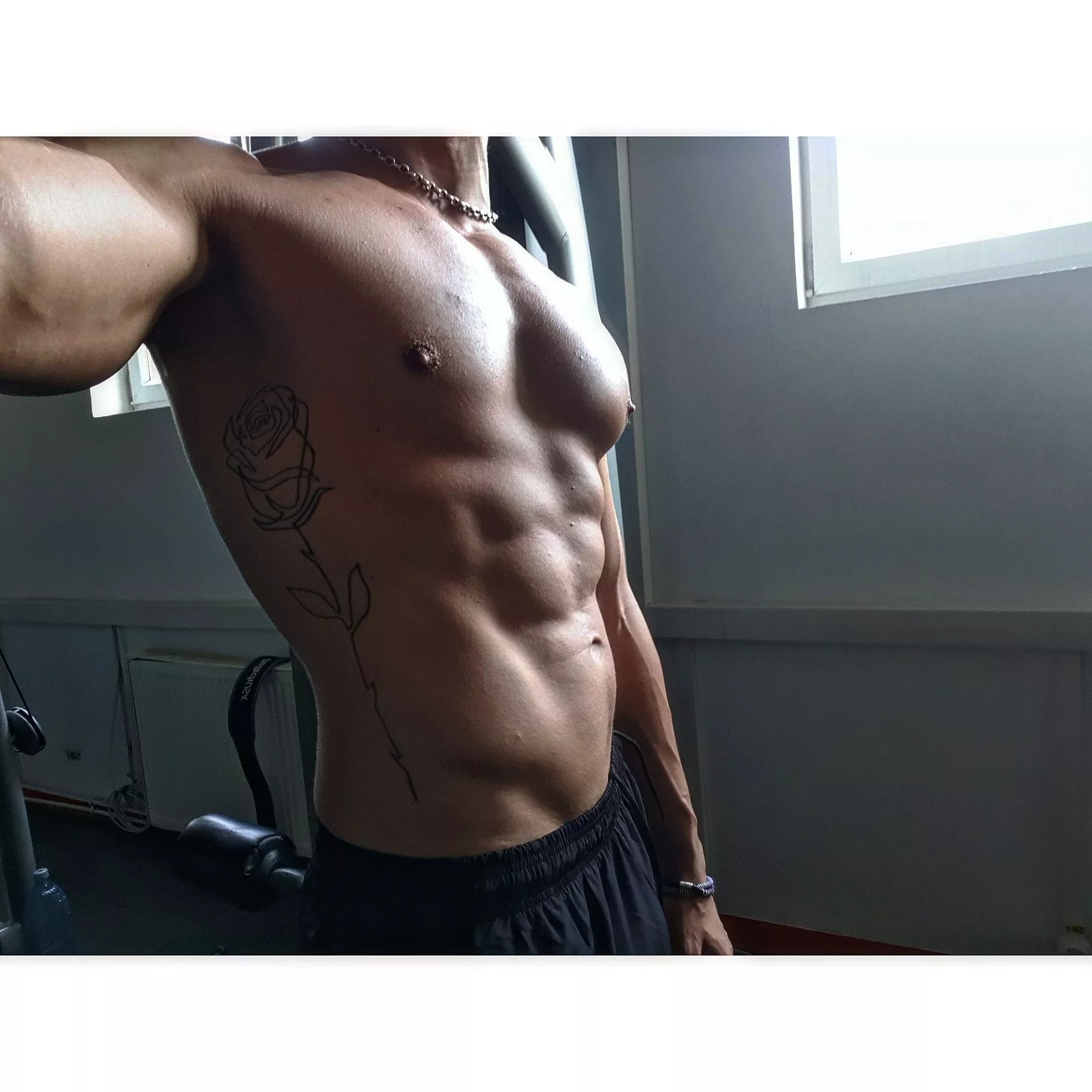 Is this the perfect physique? 🥵