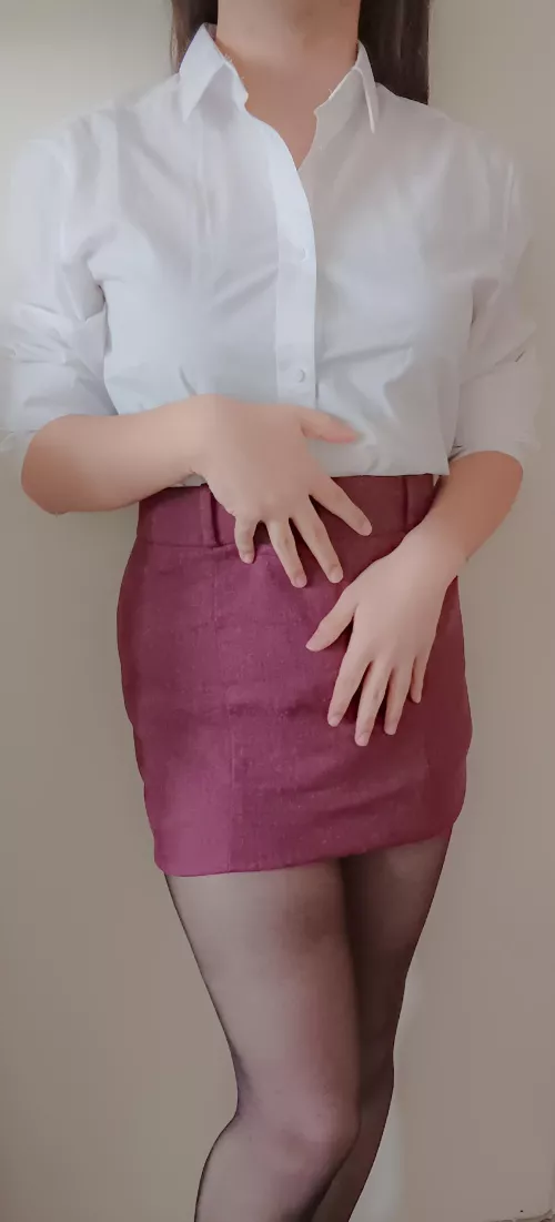 It's so tight I can barely walk🤭