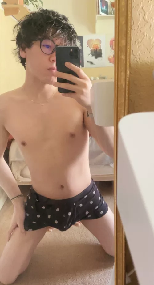 rate me from 10 to 10 ;)