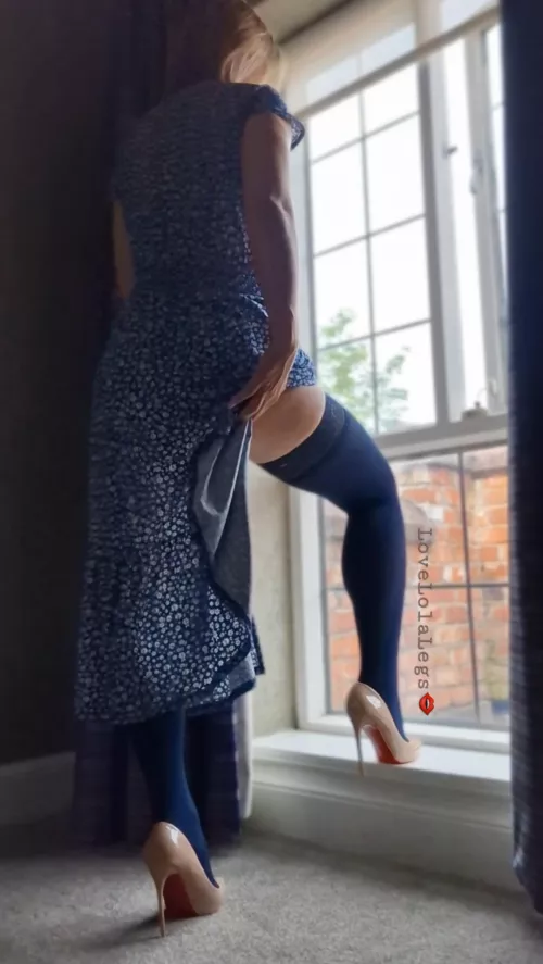 Ready for your morning dictation sir 👄