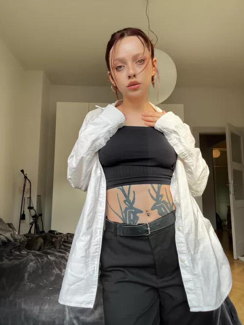 Showing my cute tattooed tummie