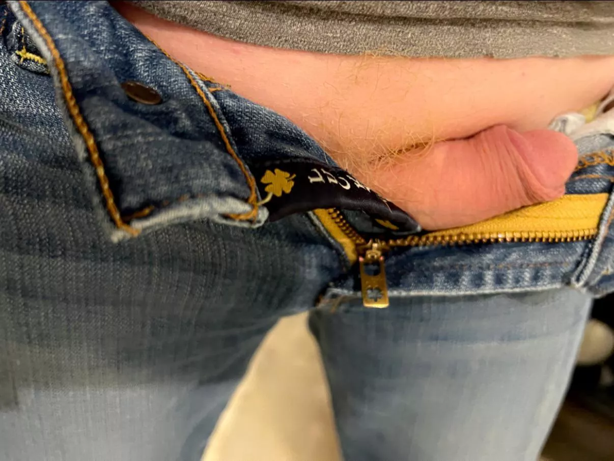 Showing my friend what color my pubes are;)