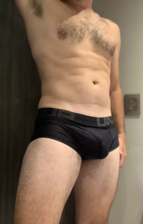 Stripping down for a nice morning shower…I’ll come back to bed shortly!