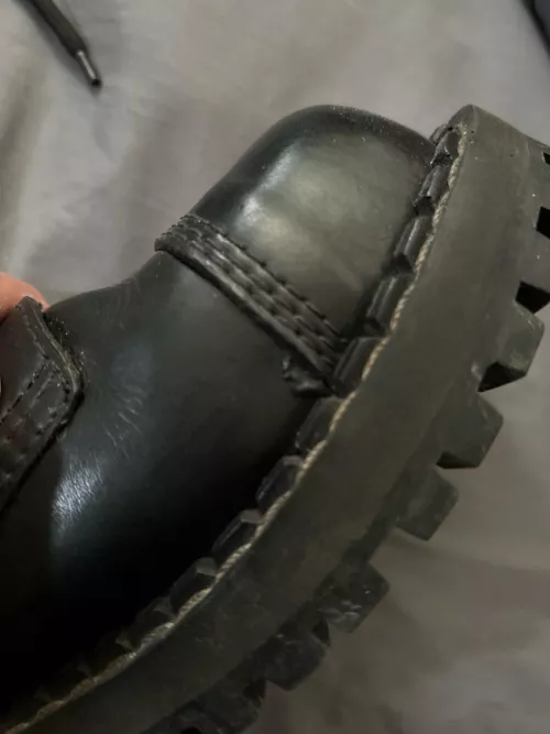 What’s up with this bubble on my boot?