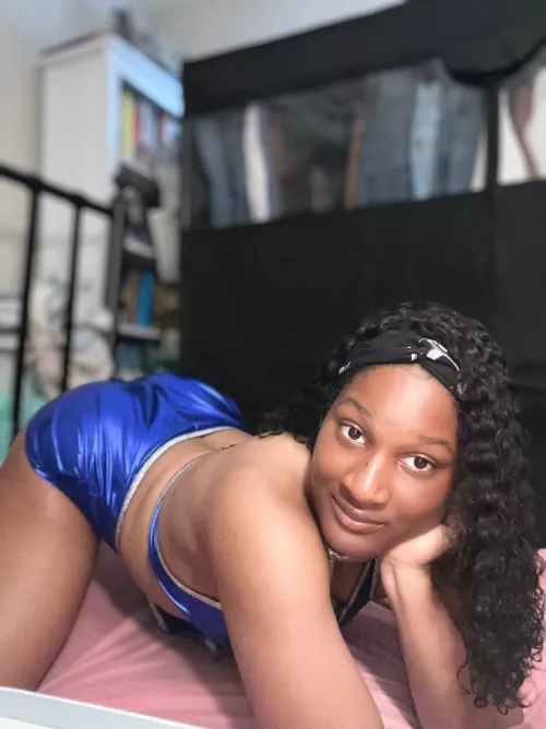 Who wants a piece of this booty?