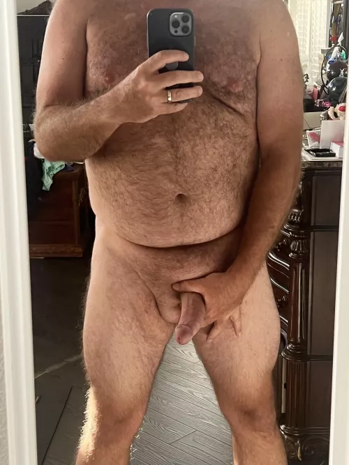 [47] Happy Saturday dad bod lovers! Who’s ready to be fed their breakfast?