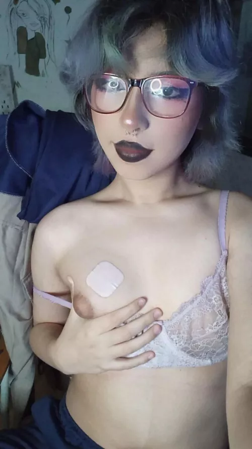 Are guys interested in girls with tiny estrogen tits?