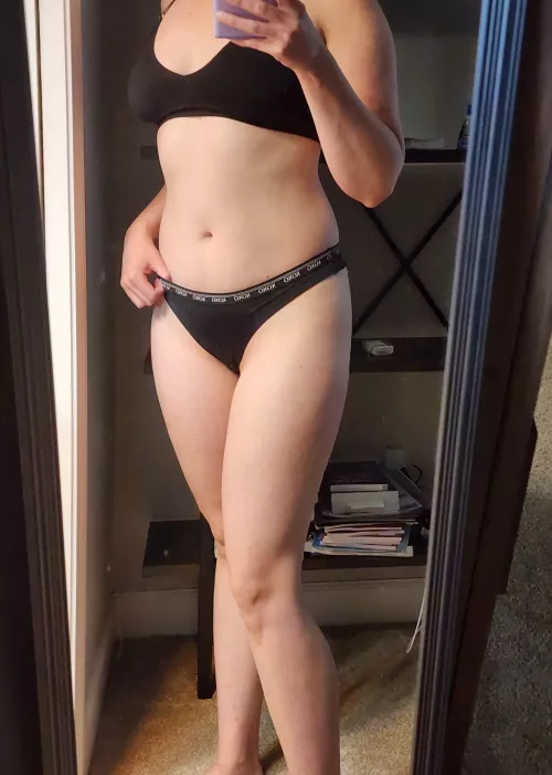 Happy Selfie Sunday! [F]