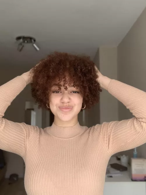 I kinda miss my short hair F19