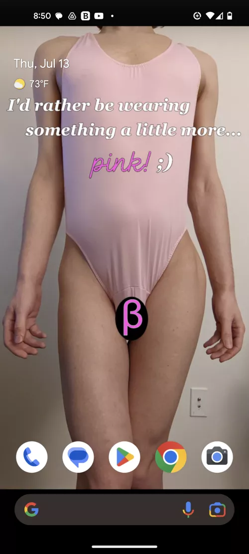 I like to imagine that a real man will glimpse my home screen when I take out my phone at the store