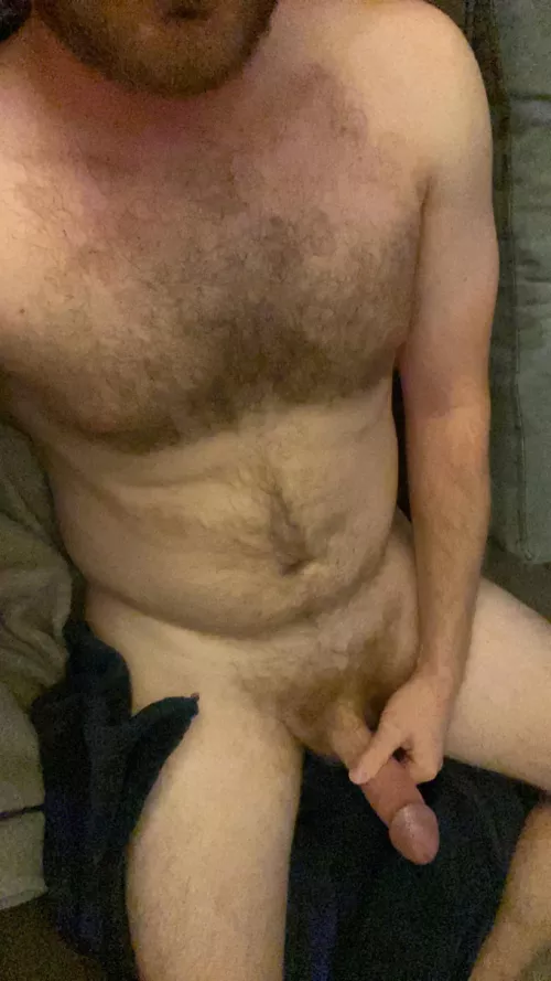 It’s Saturday night boys. Who needs cock in their pussy? DM me (31)