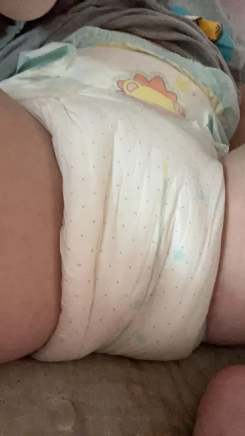 My diapee is only a little wet. I don’t need changies yet