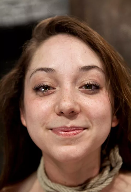 Remy's perfect face...