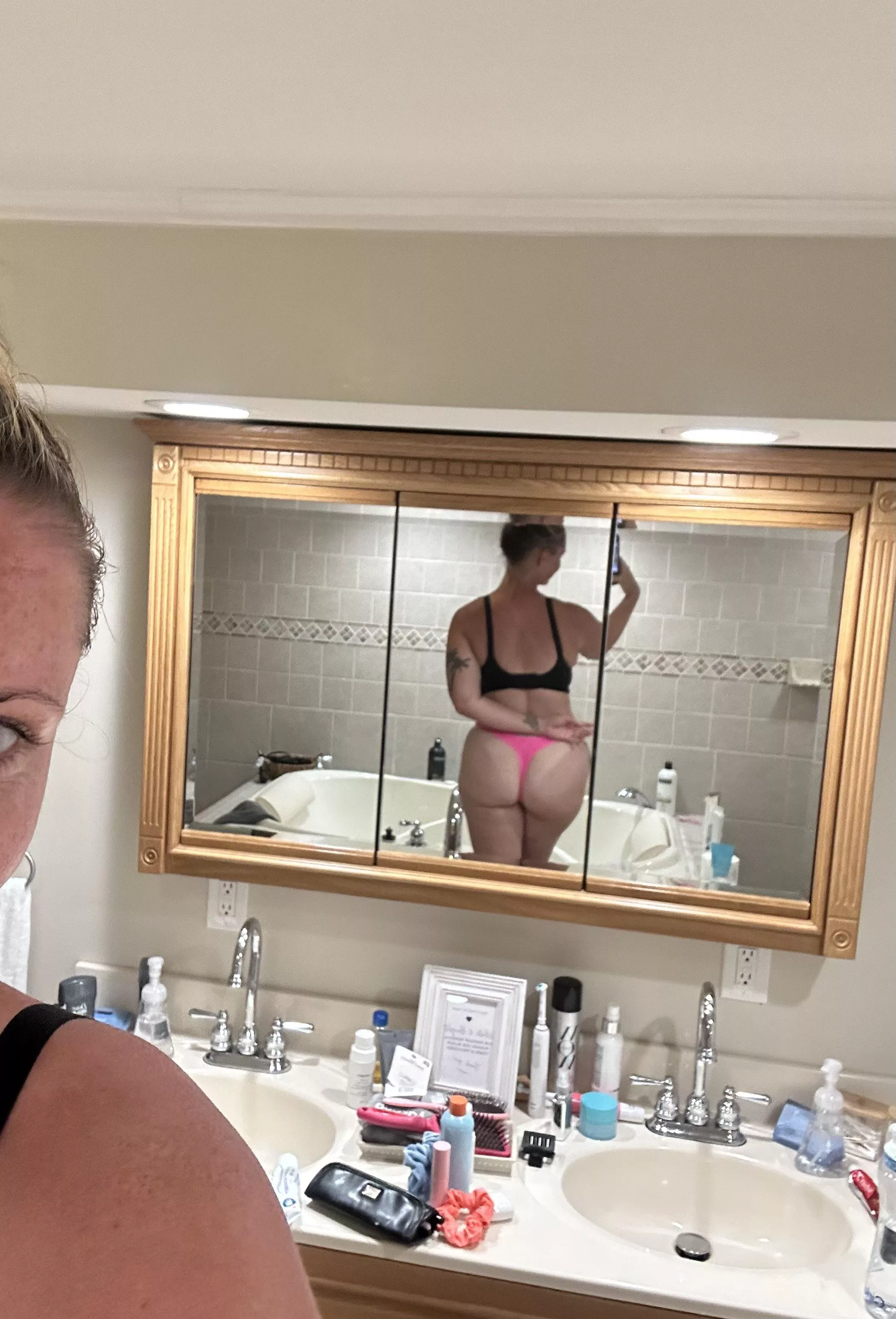 Wifeys ass looking extra today