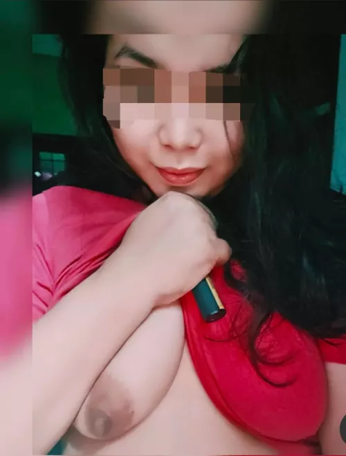 a b👀b and a vape, (f) Happy Sunday! May pasok na naman bukas 🥲🥲