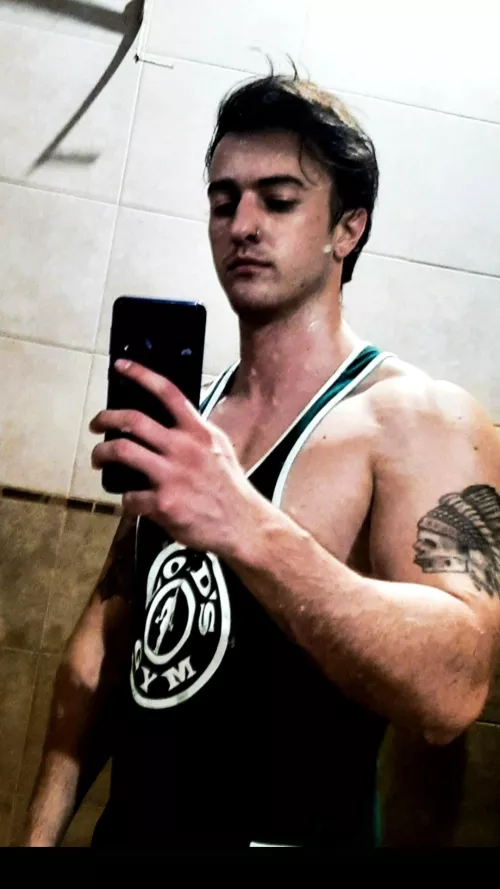 Do you like latinos?