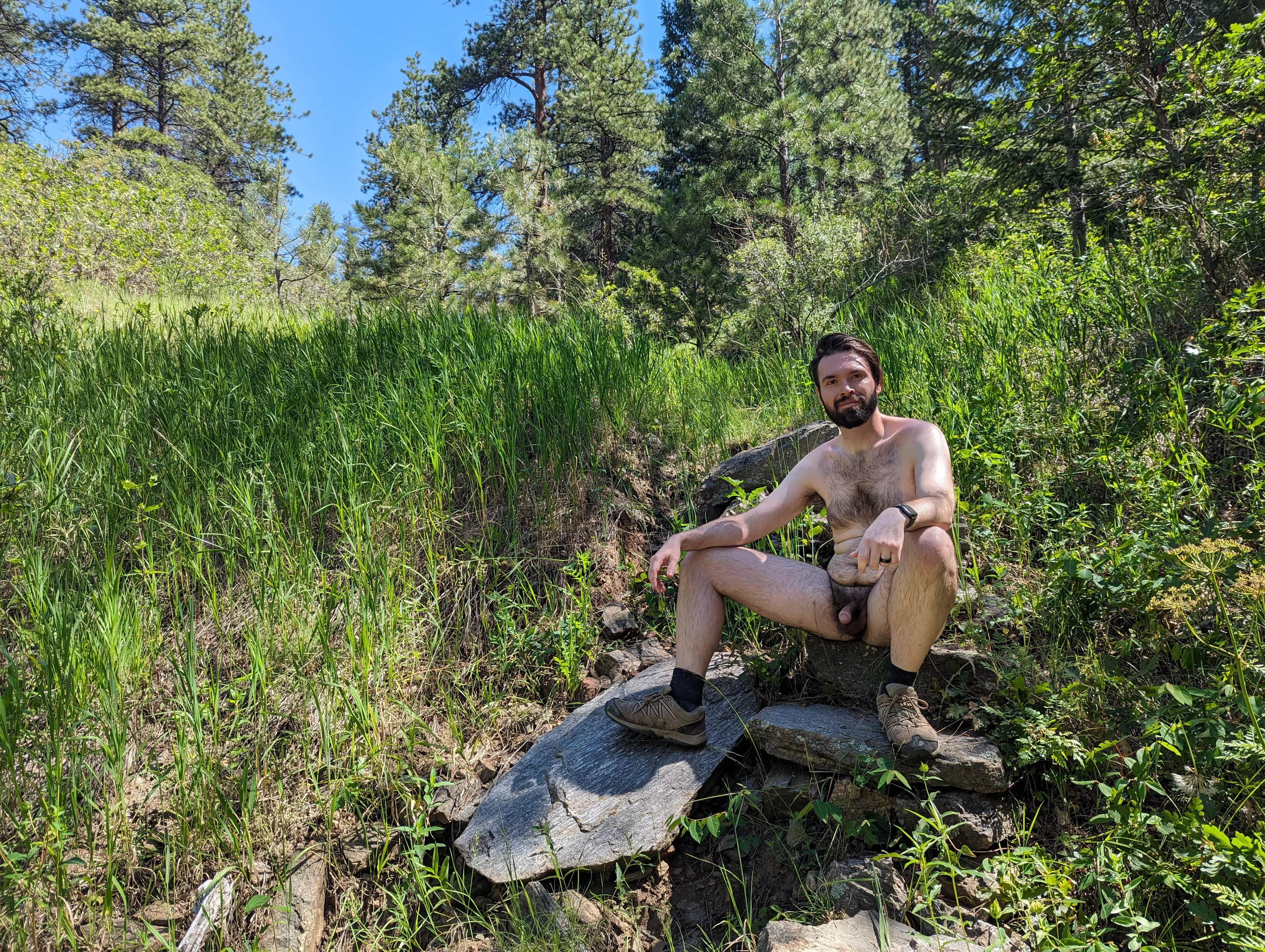 hiking nude is so liberating!
