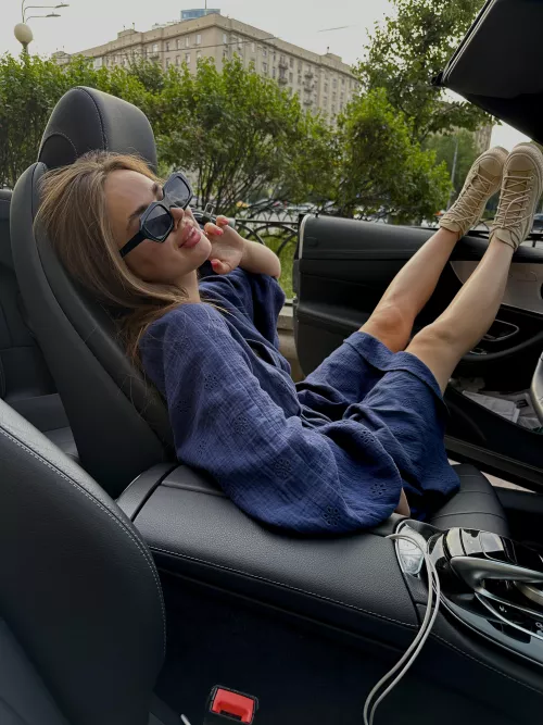 i like to ride in my car