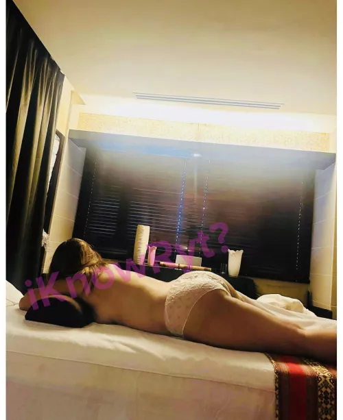 I need a good (m)assage in this cold weather 🥶