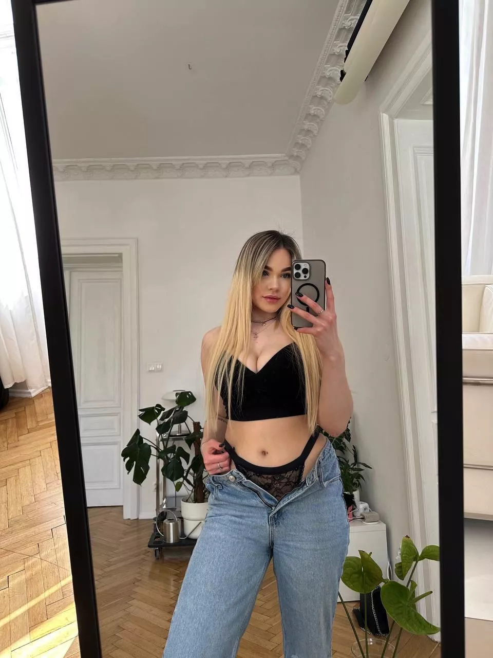 I'm planning a cozy evening. Candles champagne light music???. Are you with me ?