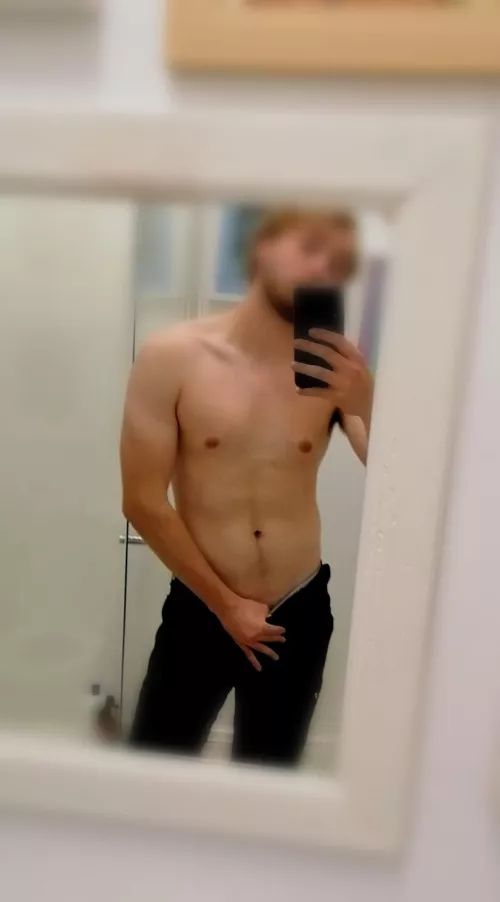 Let (m)e know what you think