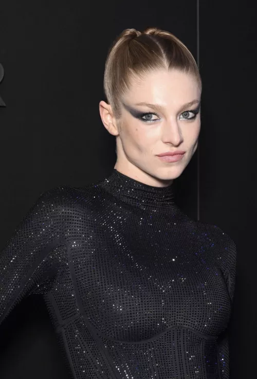 Let’s get so Bi for Hunter Schafer
