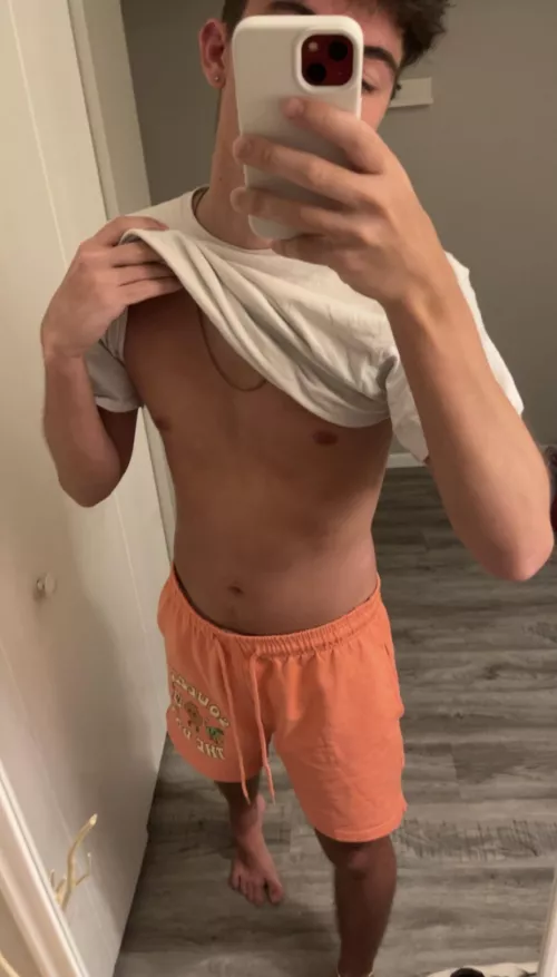 Message me daddy❤️