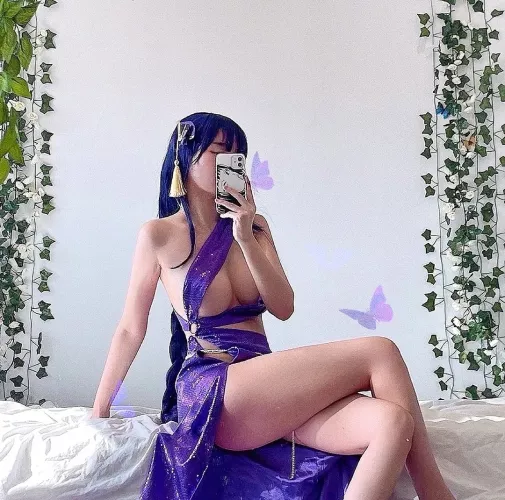 Raiden Shogun Cosplay