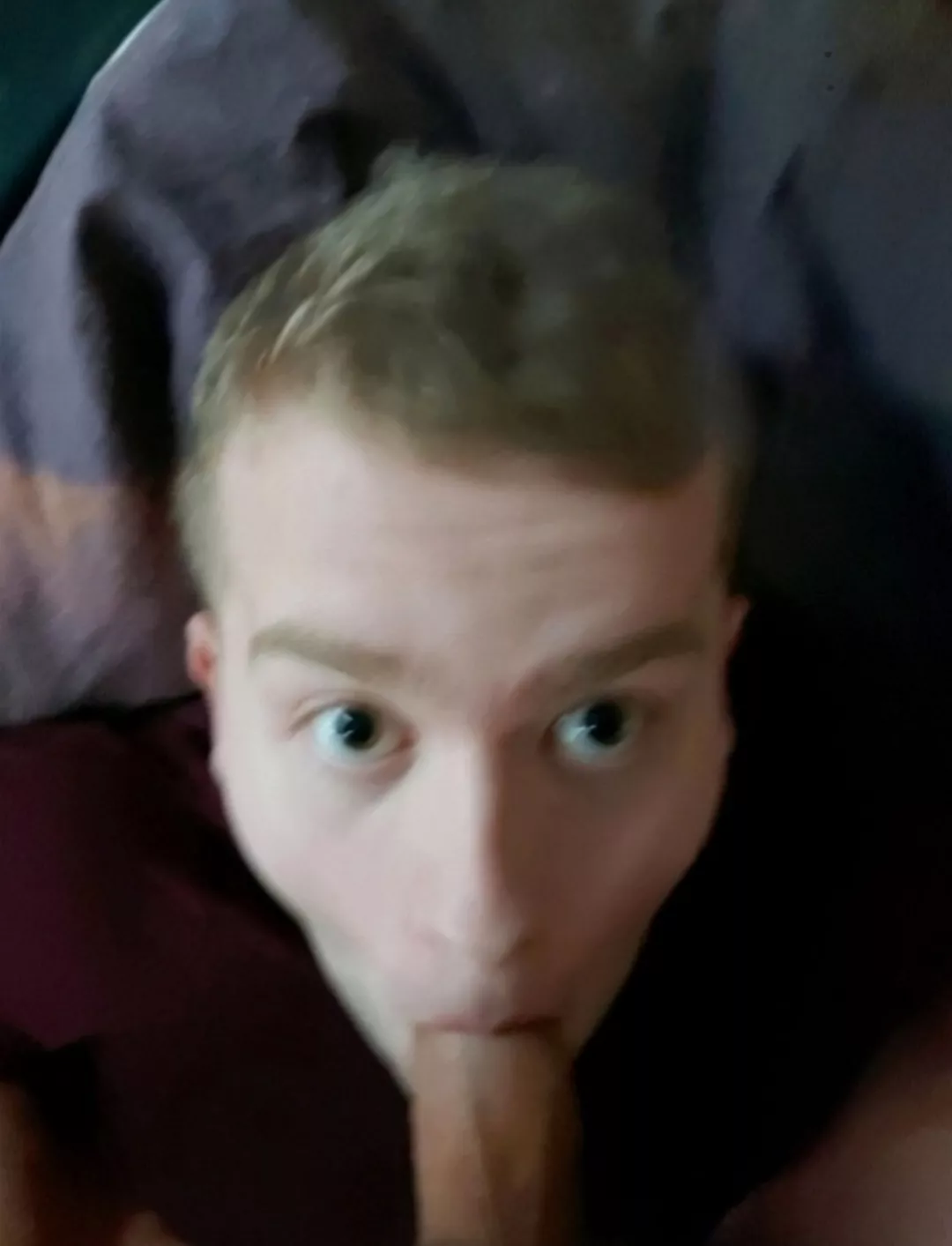 Twink looking for doms to serve