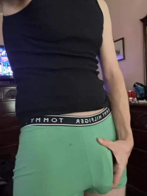 What would you say if you saw your roommate like this