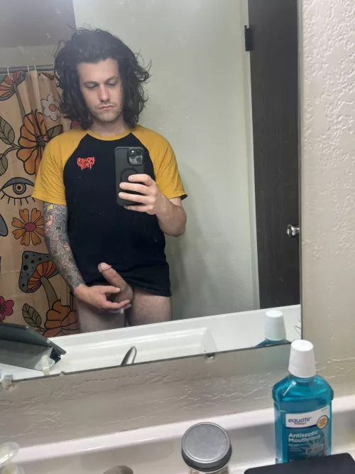 Woke up so hard, can you help me with my morning wood?