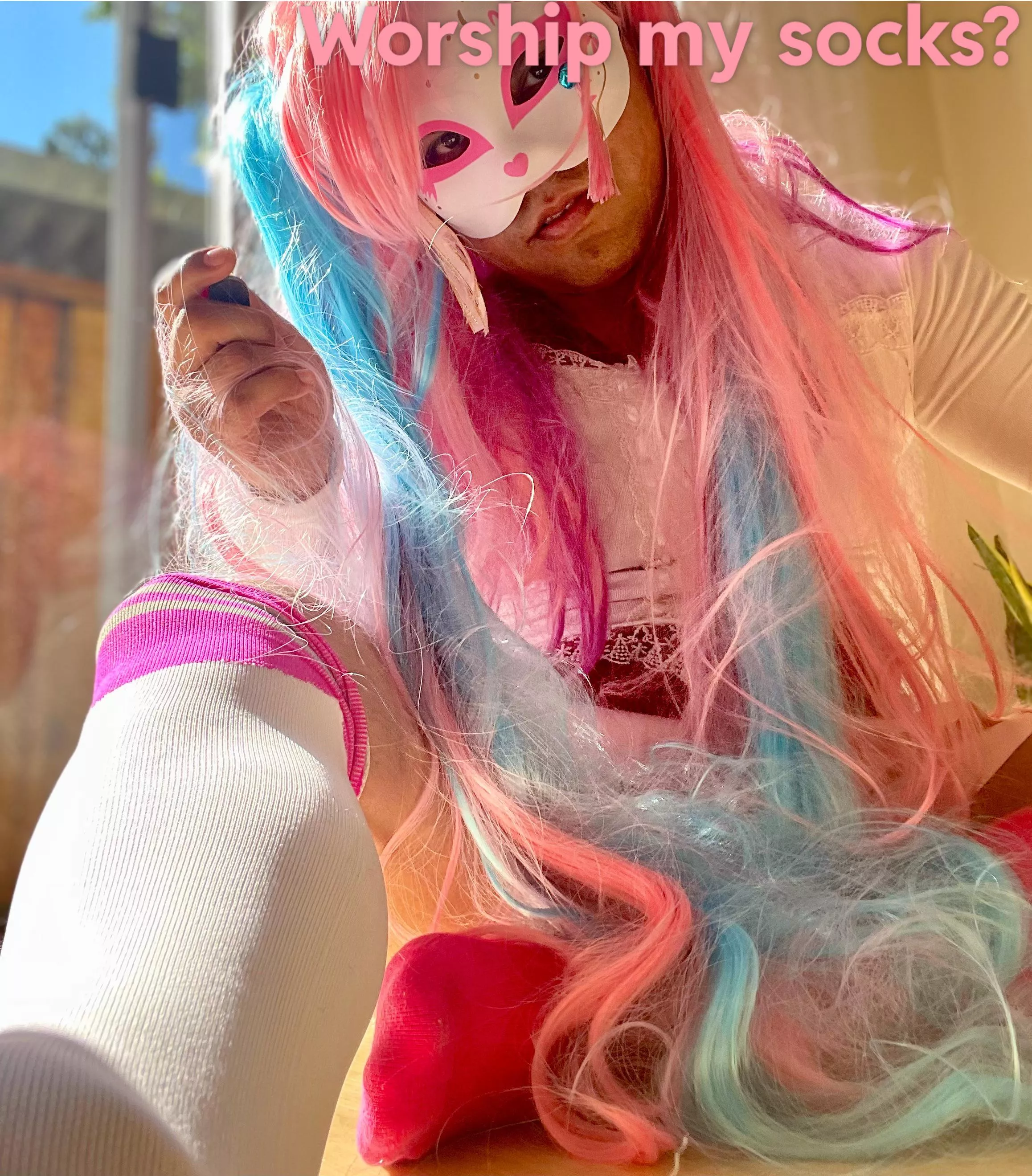 Would you worship my socks/feet?