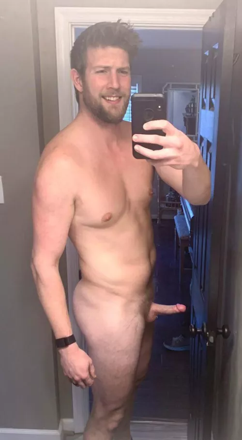 6’6 neighborhood DILF