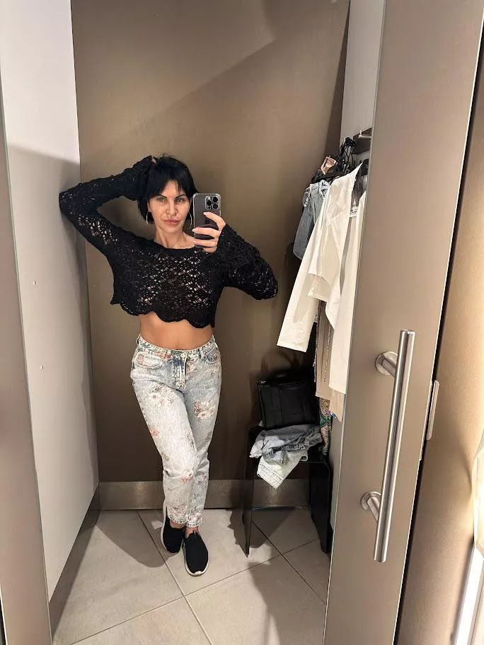 👀Always had wish to be fucked in changing room with some stranger