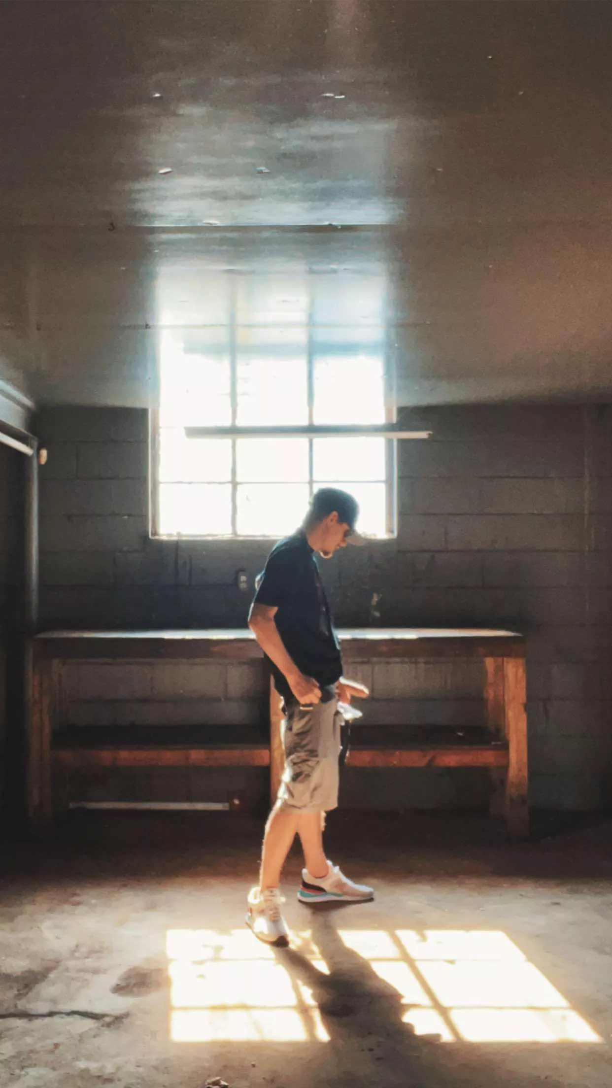 Back again, this time in the back of a mechanic shop 😏