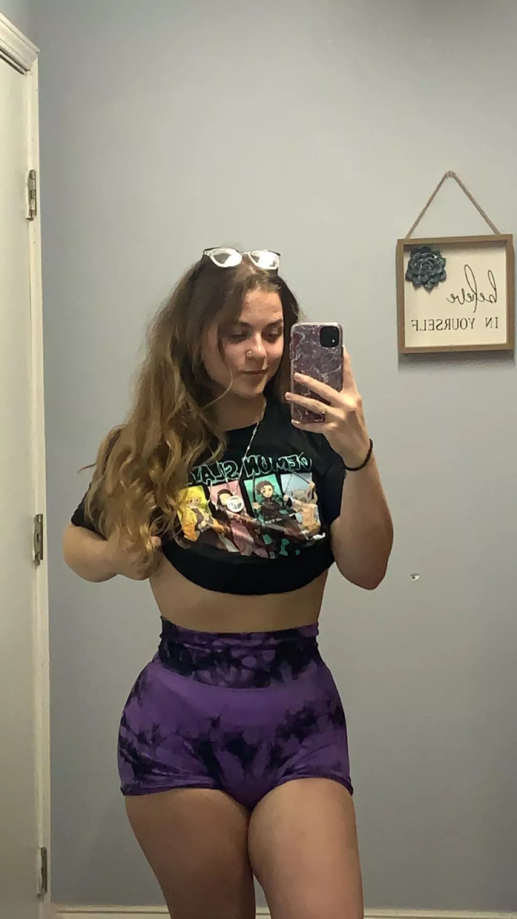 frizzy hair and a face of exhaustion, but I got my leg day done