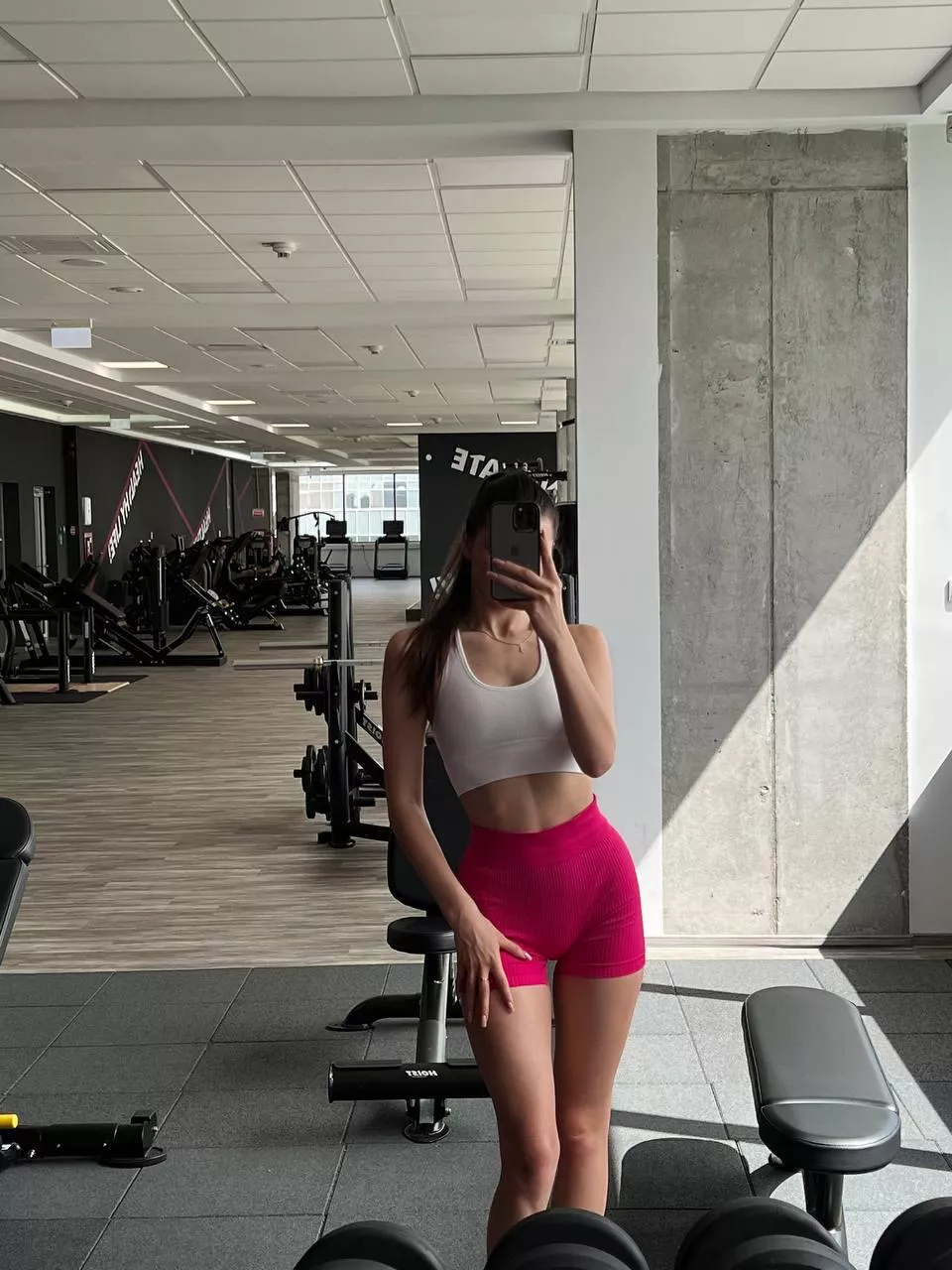 i am noticeable in the gym with these shorts