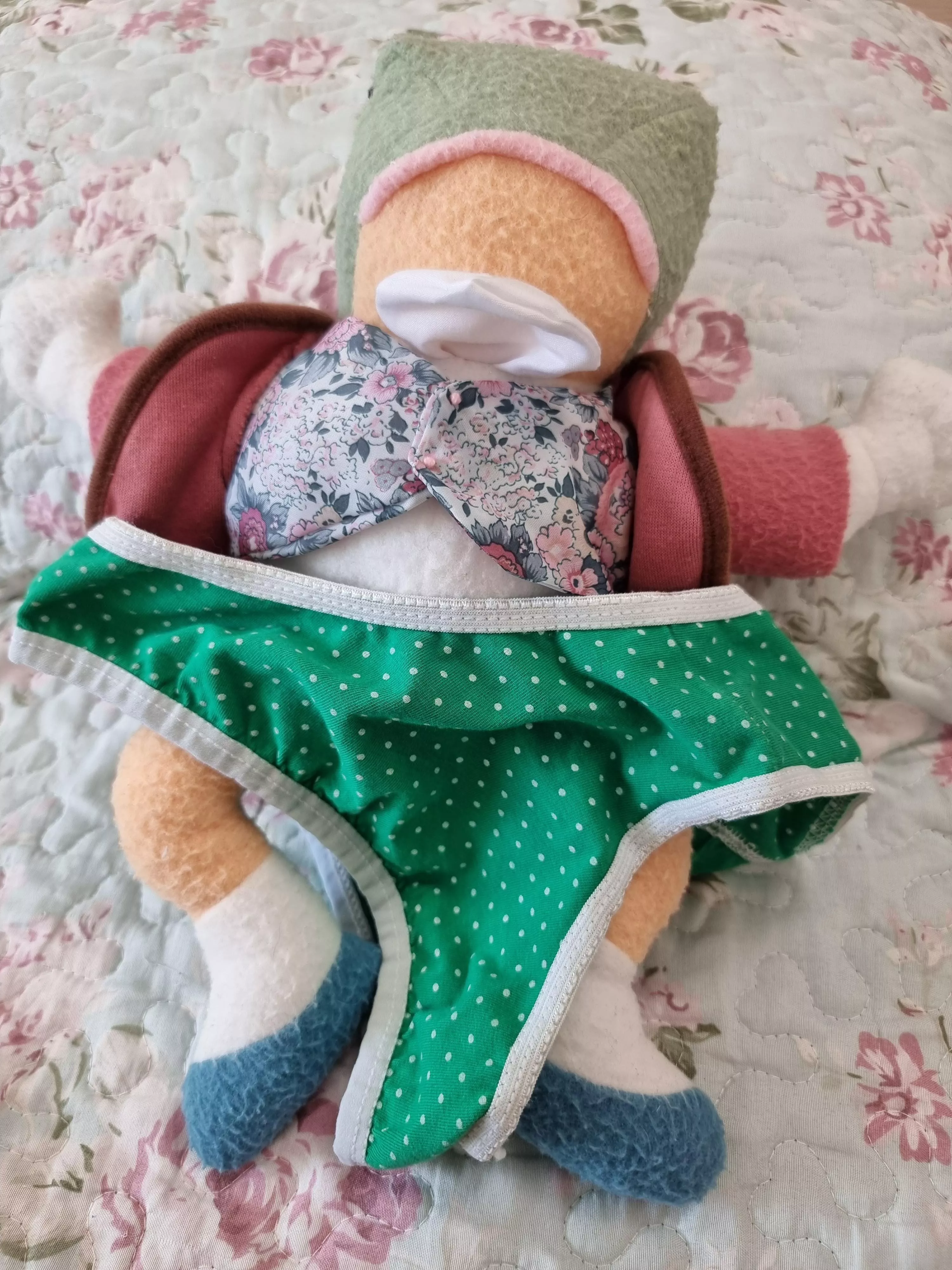 😱I found my panties, I wore them when I was a virgin, do you think they will fit me now?