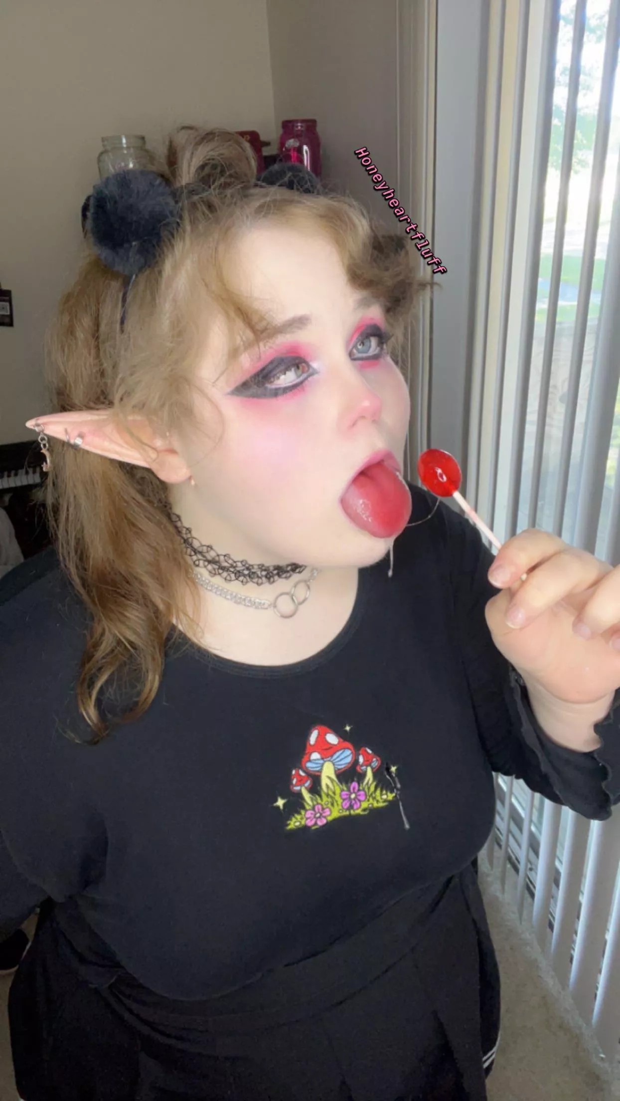 Just a drooling mess >.<