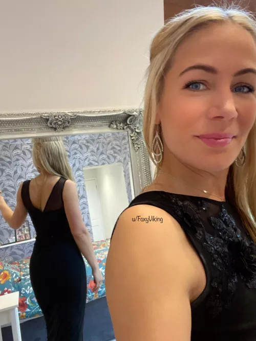 Trying my hardest to look pretty! (40F)